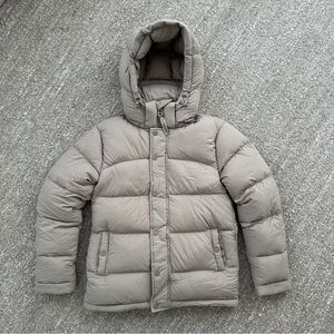 Aritzia Super Puff Original